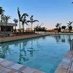Hot Beach Suites Olimpia Resort